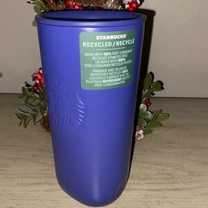 New Starbucks coffee ☕️ Tumbler, 12 Fl oz., triangle shape, suction lid